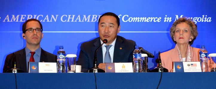 Ж.Мөнхбат: Монгол хөрөнгө оруулахад таатай орны нэг байхыг зорьж байна