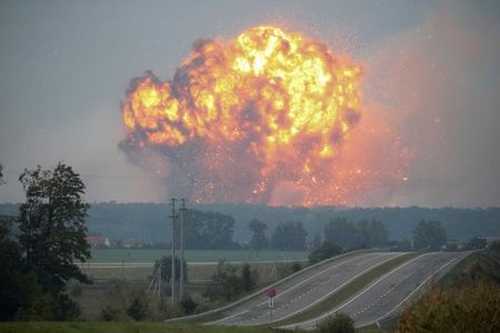 Украины хамгийн том зэвсгийн агуулах дэлбэрчээ