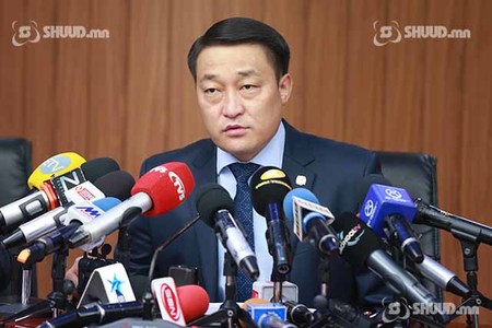 ШУУД: Дөрвөн аймгийн Засаг даргын нэрийг дэвшүүллээ