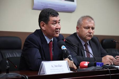 Байгаль орчны бохирдлыг бууруулахаар Чехийн ноу-хауг судалж байна