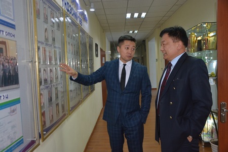 Шинжлэх ухаан, эрдэм шинжилгээний өдөрлөг боллоо