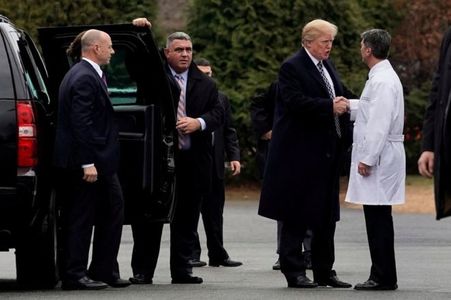 Трамп сэтгэцийн эрүүл мэндийг шалгах тестийг 100 хувь амжилттай бөглөжээ