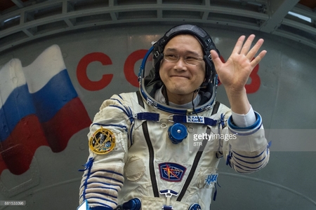 Японы сансрын нисгэгч 9 см бус 2 см-ээр өсчээ