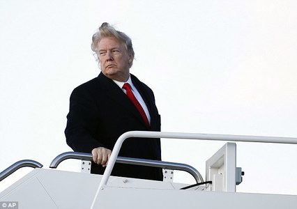 Трампын үс халзарчээ