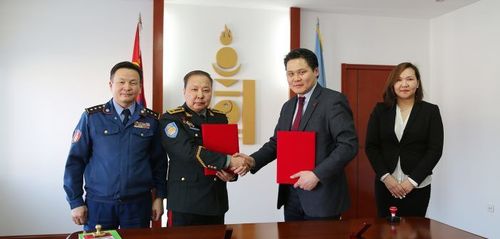 Уулчидтай хамтран ажиллана