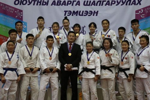 Оюутны УАШТ-ний Жүдо бөхийн аваргууд тодорлоо