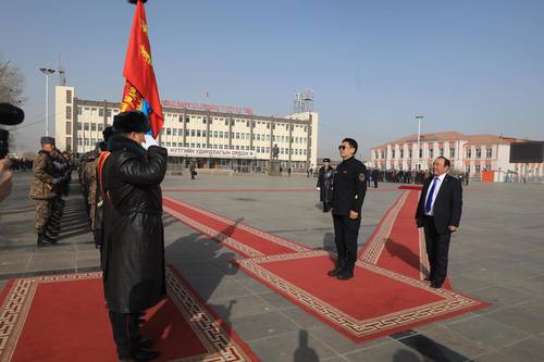 Төрийн албыг найзан дундаа хашдаг үзэгдлийг таслан зогсооно