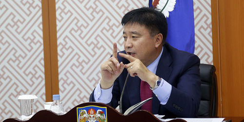 Хотын дарга цахилгаан машины татварыг тэглэх саналаа хүргүүллээ