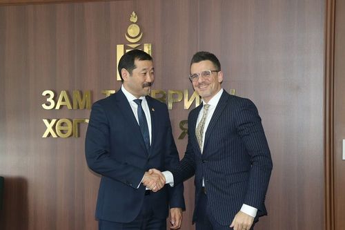 Элчин сайд Андреа Де Фелипийг хүлээн авч уулзлаа