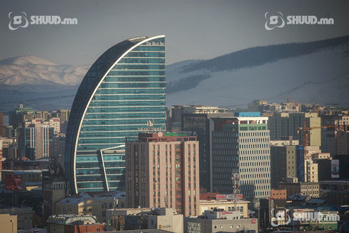 Улаанбаатарт 12 хэм дулаан байна