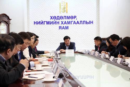 Цалингийн асуудлаар нэмэлт хэлэлцээ хийнэ