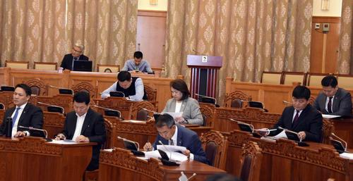 УИХ-ын чуулган хоёр асуудал хэлэлцэн шийдвэрлэлээ