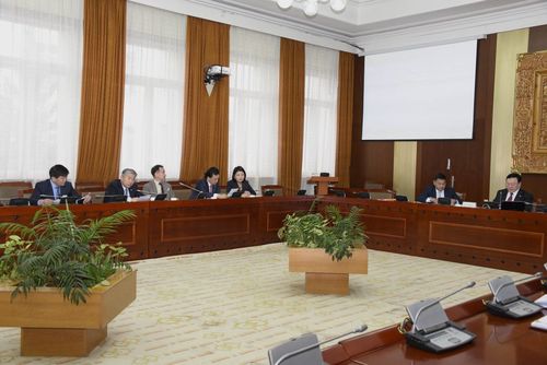 Хуулийн төслийн анхны хэлэлцүүлгийг хийлээ