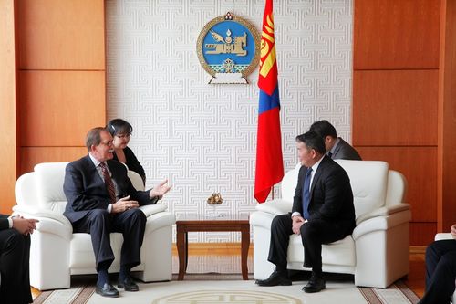 Ерөнхийлөгч Х.Баттулга Азийн сангийн Ерөнхийлөгчтэй уулзлаа