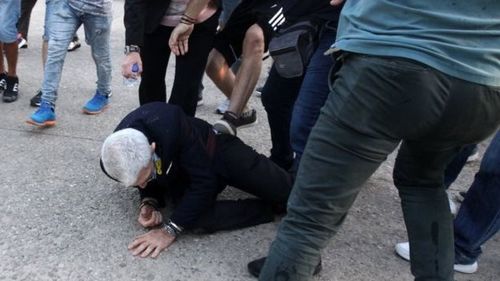 Хотын дарга үндсэрхэг үзэлтнүүдийн дайралтад өртжээ
