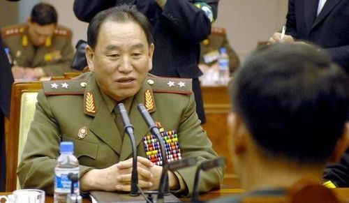 Ким Чен Ун генералаа АНУ-руу илгээжээ