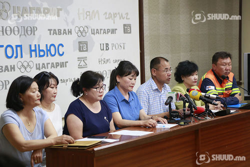 МҮЭХ-ны Ерөнхийлөгч Х.Амгаланбаатарыг огцруулах шаардлага хүргүүллээ