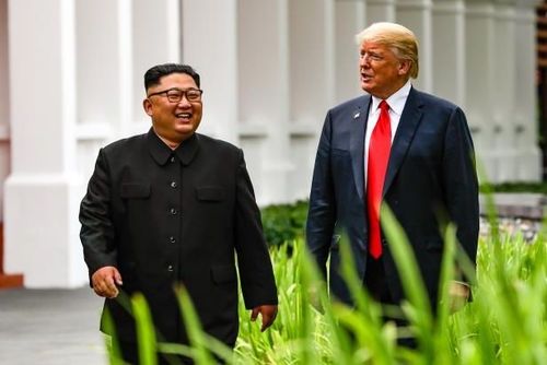 Трампын бүрэн эрх дуусахаас өмнө Пхеньяныг цөмийн зэвсэггүй болгоно