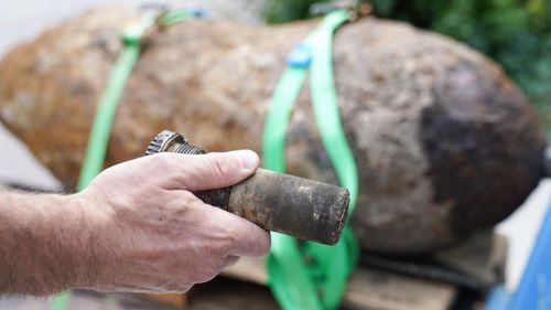 Германаас 500 кг жинтэй тэсрэх бөмбөг олджээ