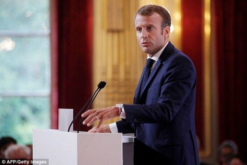 Макрон: Британийн сонголт Европын холбоог ГАНХУУЛЖ чадахгүй