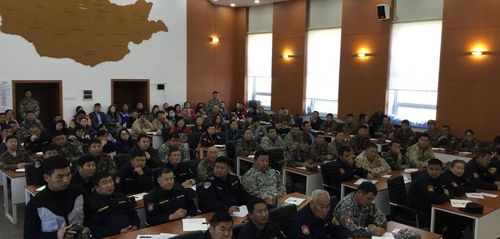 Гамшгаас хамгаалах мэдлэг олгож байна