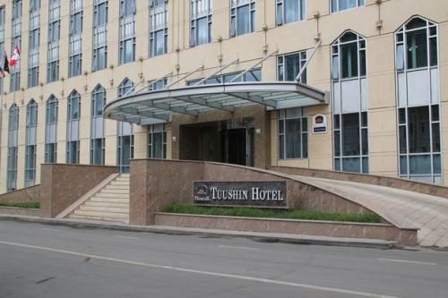 Туушин зочид буудлаас явган зам чөлөөлөхийг шаардлаа
