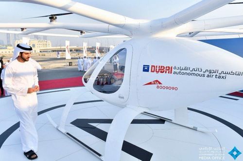 Дубайд нисдэг такси үйлчилгээнд гарлаа