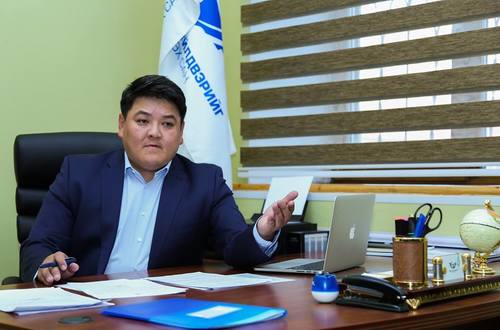 С.Төгсбилэг: “Тээвэр ачлал”-ыг төлөөлж Л.Отгонжаргал гэдэг хүн гэрээ хийгээгүй