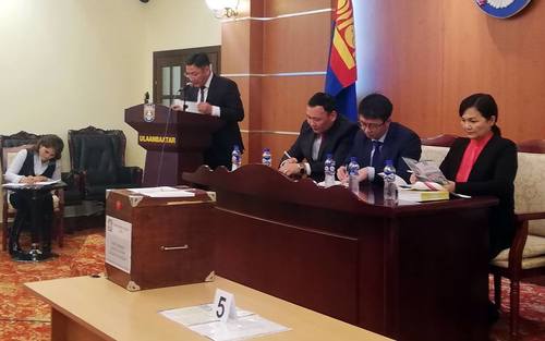 Хан-Уул дүүрэг дэх 0.8 га газрыг 197 сая төгрөгөөр худалдлаа