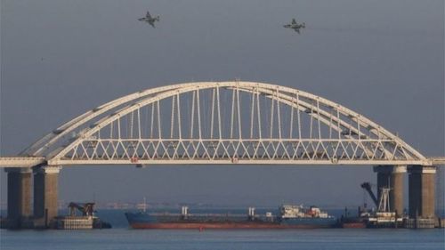 Орос, Украины хөлгүүдийг ОЛЗОЛЖЭЭ