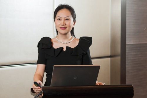 “Huawei”-ийн захирал 30 жилийн ял авч магадгүй