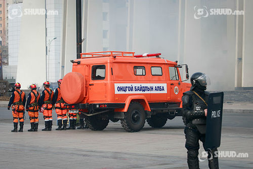 Нийт 105 удаагийн дуудлагаар 80 хүний амь насыг авран хамгаалжээ