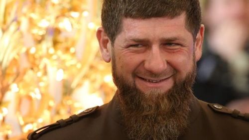 Чеченьд ижил хүйстнүүдийг баривчилж, хоёрыг нь хөнөөжээ