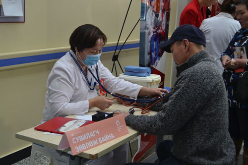 Хавдрын эсрэг үндэсний аян120 мянган хүнийг үзлэгт үнэ төлбөргүй хамруулжээ