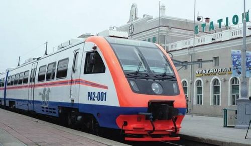 Улаанбаатар-Дархан чиглэлд рэйлбус үйлчилж байна