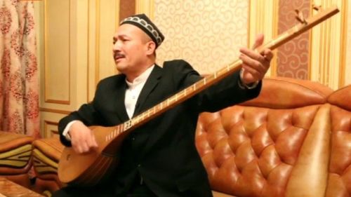 Хятад, Туркийн зөрчилдөхөд хүргэсэн Уйгар хөгжимчин АМЬД