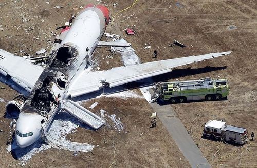 “Asiana Airline” компанийн онгоц томоохон осол гаргаж байжээ