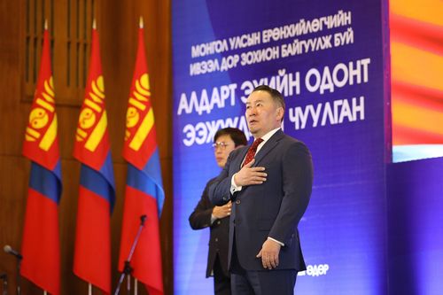 Х.Баттулга: Монгол эмэгтэйчүүд сэтгэл тэнүүн, итгэл дүүрэн, эрх жаргалтай байх болтугай
