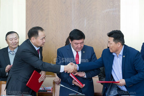 Хөдөлмөр, нийгмийн зөвшлийн гурван талт улсын хэлэлцээрийг байгууллаа
