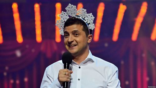 Украинчууд жүжигчин эрийг Ерөнхийлөгчөөрөө сонголоо