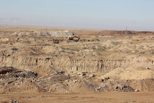 Дорноговь аймгийн Даланжаргалан сум “сүйрлээ”