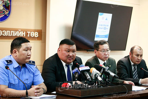 Татвар, төлбөрөө төлөөгүй жолоочийн бичиг баримтыг хурааж, торгоно