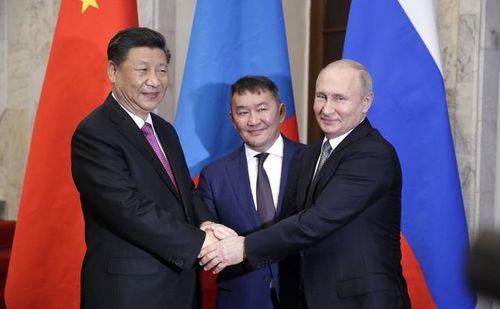 ОХУ үндэсний валютаар гүйлгээ хийхийг Монгол, Хятадад санал болгожээ