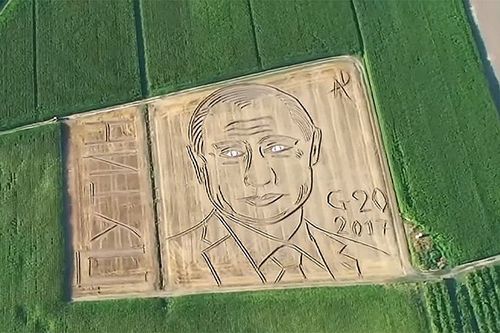 Итали: Путины айлчлалд зориулан тариан талбайд хөрөг бүтээжээ 