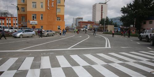 100 айлын авто замын зорчих хэсгийн хөдөлгөөнийг нээлээ
