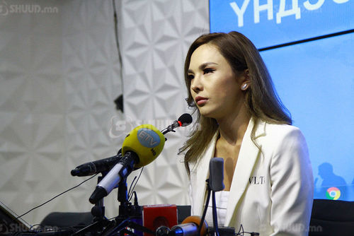 Б.Солонго: Трансжендер хүмүүс биеэ үнэлж байгаа нь нууц биш, үнэн