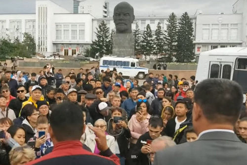Улаан-Үдэд баривчилгаа үргэлжилж байна 