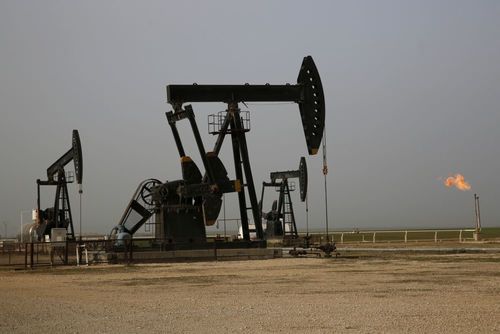 АНУ: Цэргийн хяналтанд байгаа бүс дэх газрын тос Сирийн эрх баригчдын мэдэлд байгаа