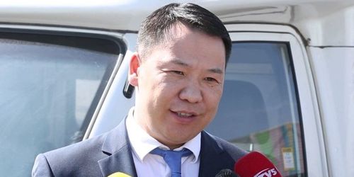 Б.ОТГОНСҮХ: Сургуулийн автобусанд байршил тогтоогч суулгаж, эцэг эхчүүдийн гар утсанд нь мэдээлэл өгнө