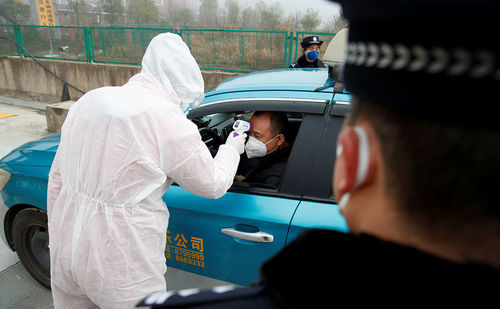 ТИТЭМ ВИРУС: БНХАУ-д халдвар авсан хүний тоо 39,8 мянга болж 3000 хүн эдгэрчээ
